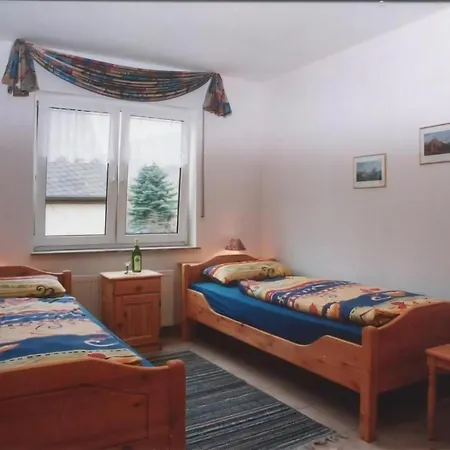 Fuer Bis Zu Fuenf Personen Apartment Pommern